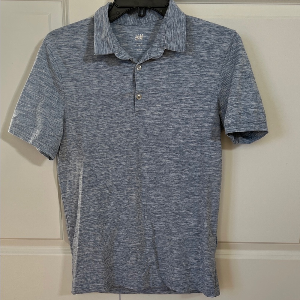 H&M Men's Heathered Light Blue Polo Shirt, Size Small